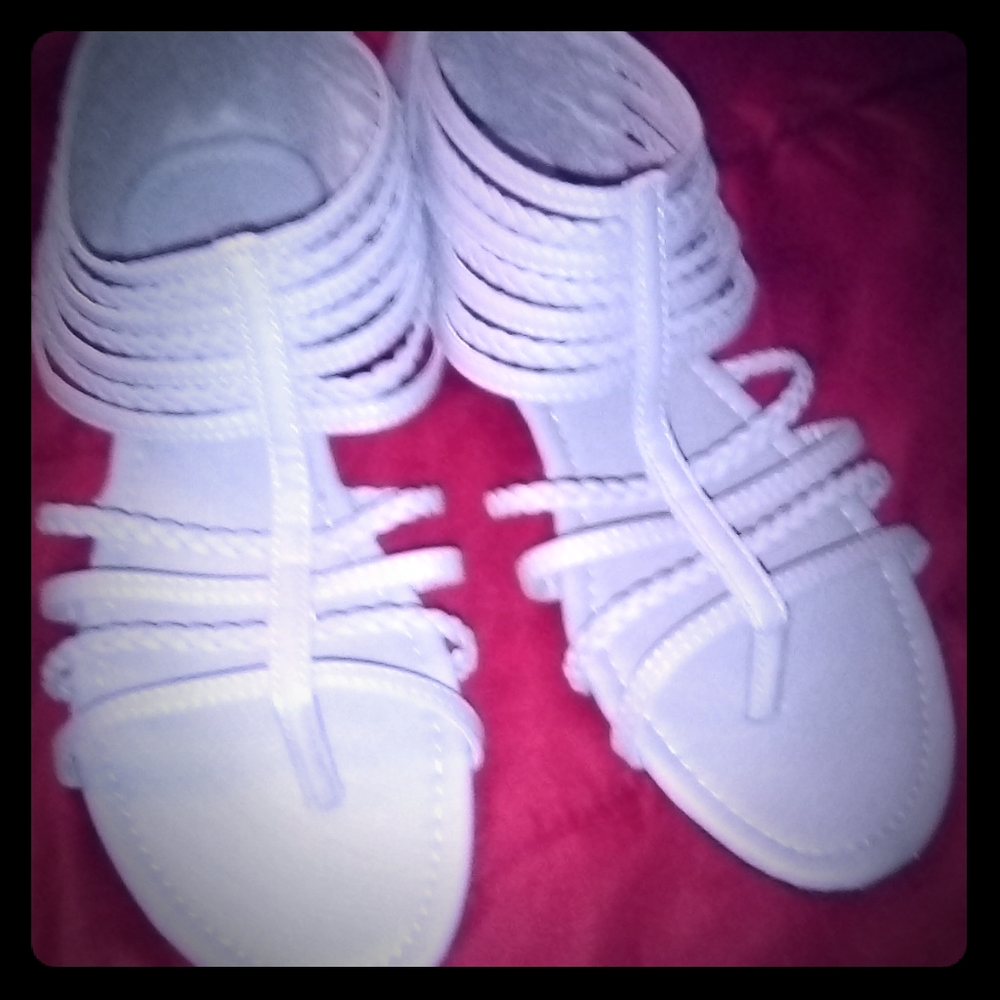 Light grey sandals